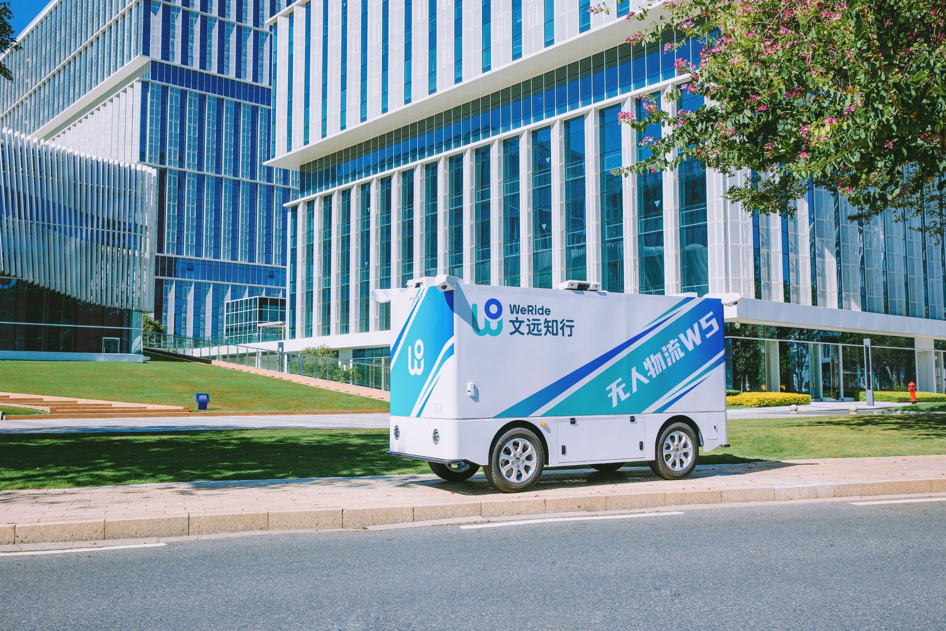 WeRide Launches Robovan W5, Pioneering New Class of Autonomous Delivery Vehicle 